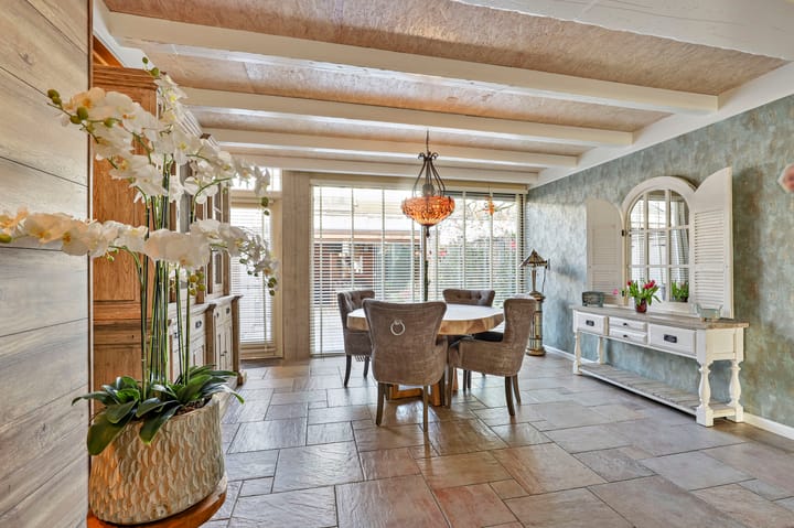 Foto 12 van Bladelstraat 4