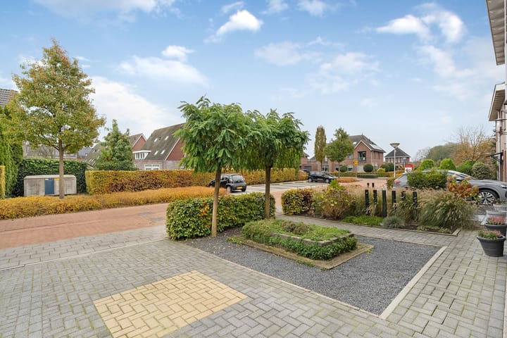 Foto 9 van Kamferbekestraat 7