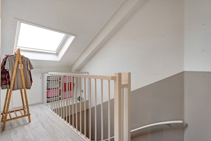 Foto 35 van Kamferbekestraat 7