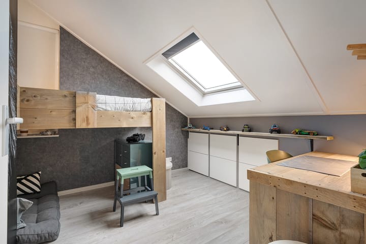 Foto 37 van Kamferbekestraat 7