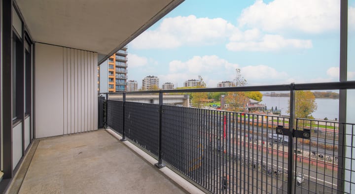 Foto 21 van Osdorpplein 63