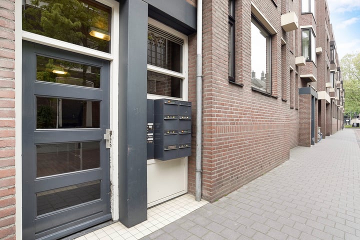 Bekijk foto 26 van Sint Josephstraat 74