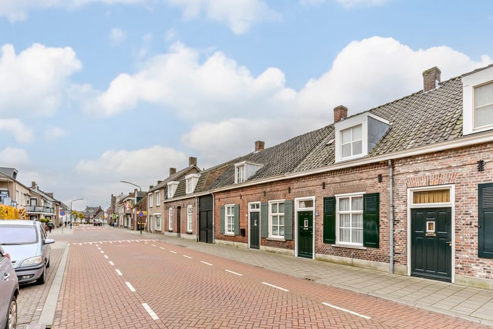 Bekijk foto 31 van Emmerikstraat 19