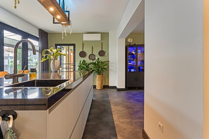 Foto 17 van Willem-Alexanderstraat 18