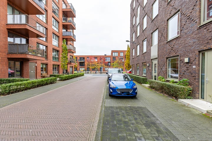 Bekijk foto 38 van Grunostraat 9