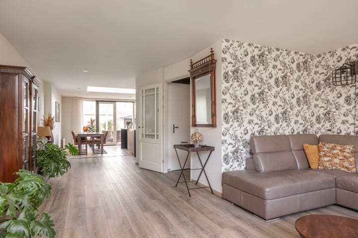 Foto 10 van Floris Versterstraat 35