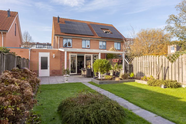 Foto 24 van Floris Versterstraat 35