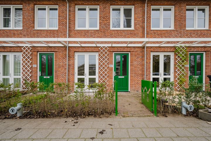 View photo 11 of Warmoldstraat 45-A