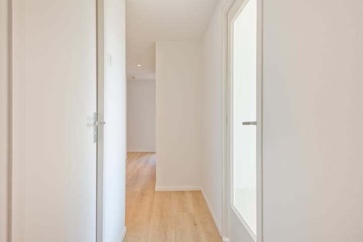 Foto 12 van Looierstraat 2-3A