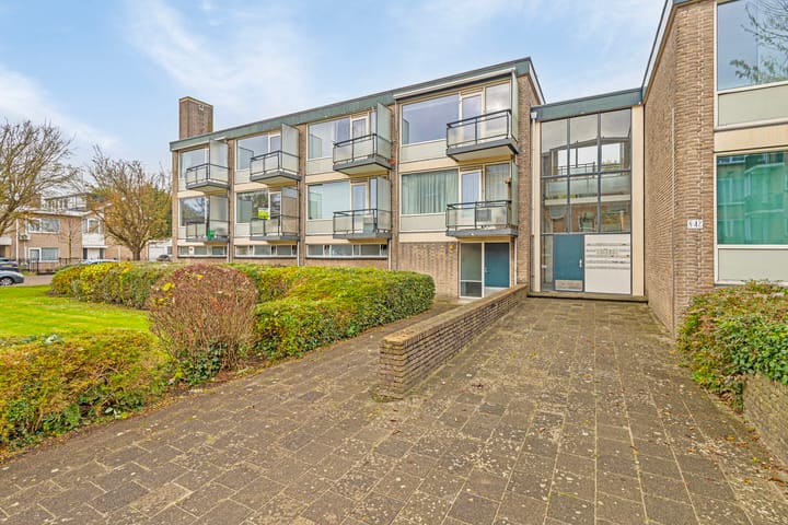 Photo 4 of Robertaland 42