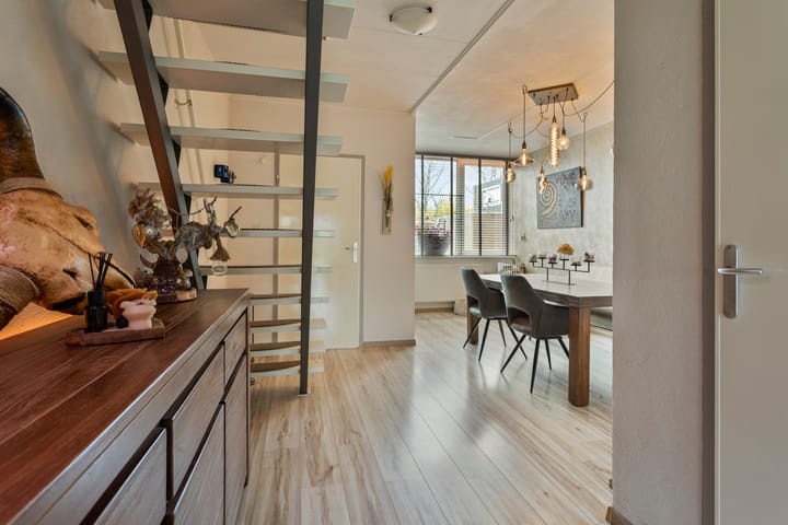 Foto 4 van Constantijn-Eik 14