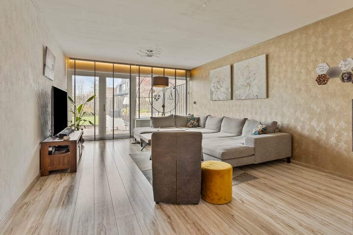 Foto 7 van Constantijn-Eik 14