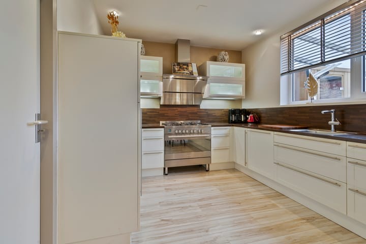 Foto 9 van Constantijn-Eik 14