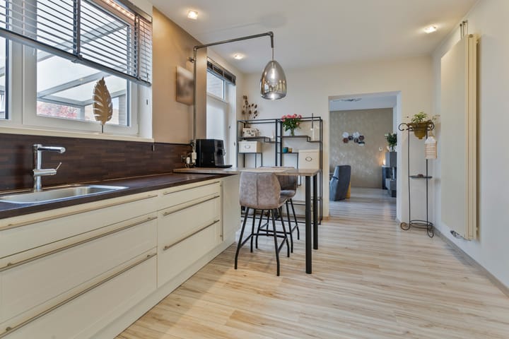 Foto 10 van Constantijn-Eik 14