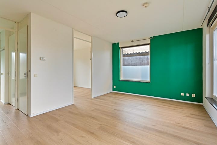 Foto 2 van Pieter Zeemanstraat 1-21