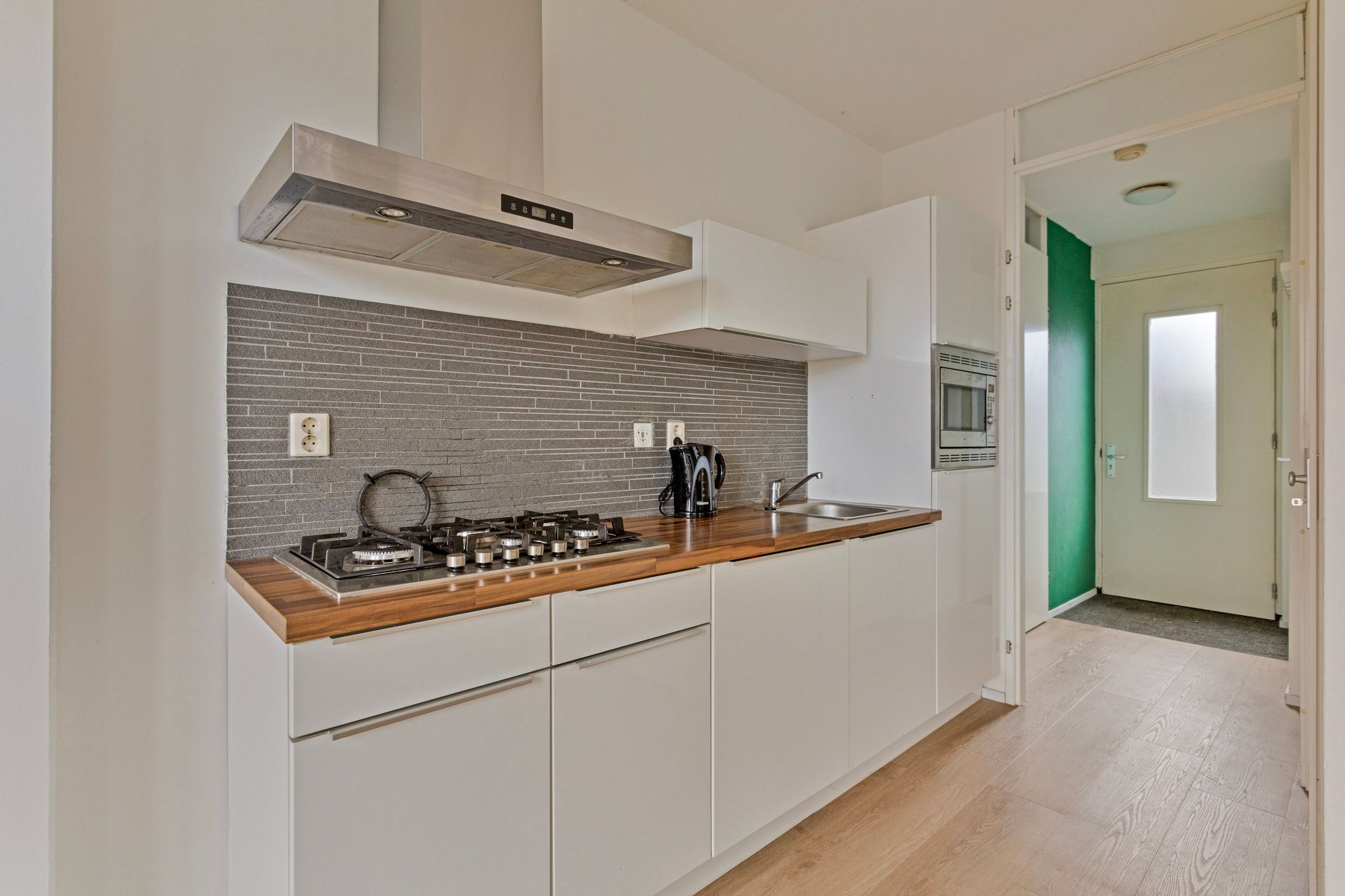 Foto 15 van Pieter Zeemanstraat 1-21