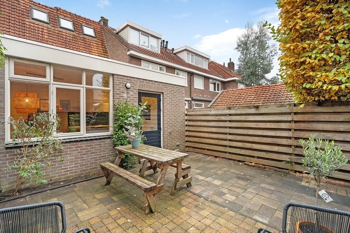 Bekijk foto 37 van Korenbloemstraat 50