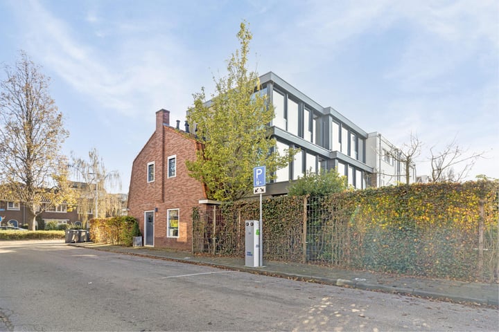 View photo 27 of Bergenvaarderstraat 29