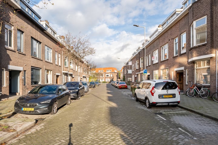 View photo 21 of Jan Willem Frisostraat 13-B