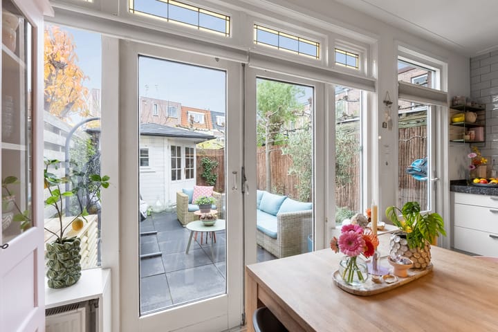 Foto 17 van Pijnboomstraat 81