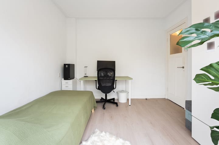 Foto 51 van Pijnboomstraat 81