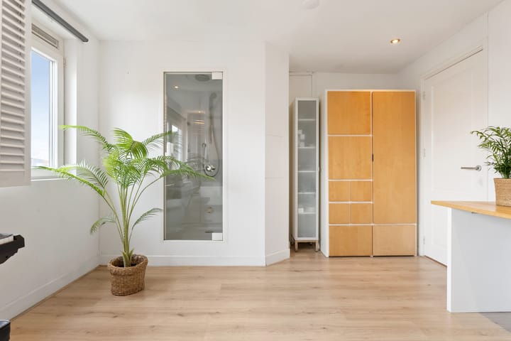 Foto 63 van Pijnboomstraat 81