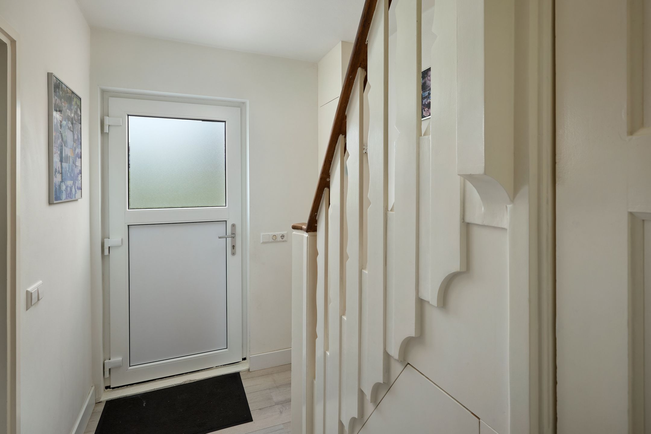 Photo 3 of Langeraarseweg 26