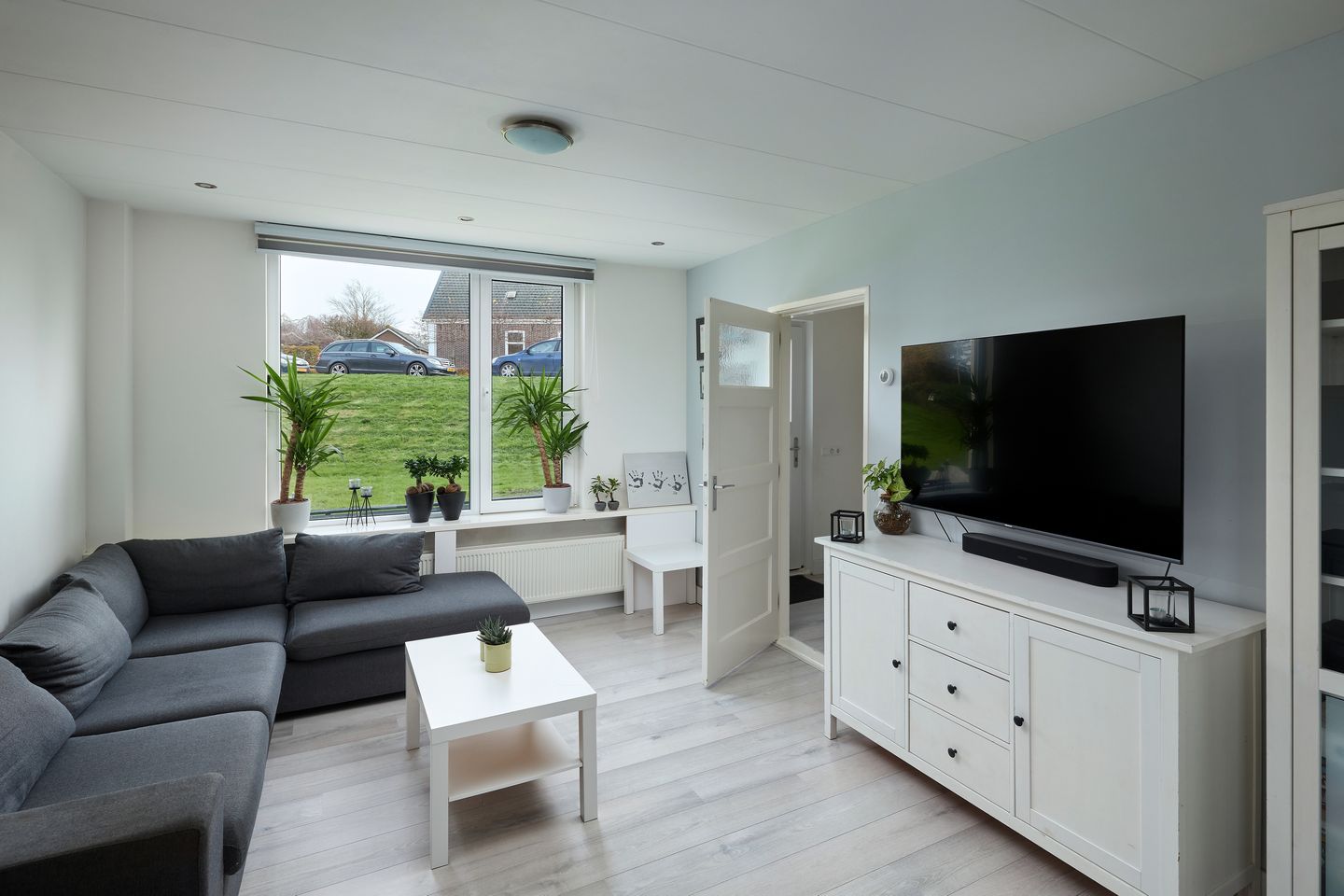 Photo 5 of Langeraarseweg 26