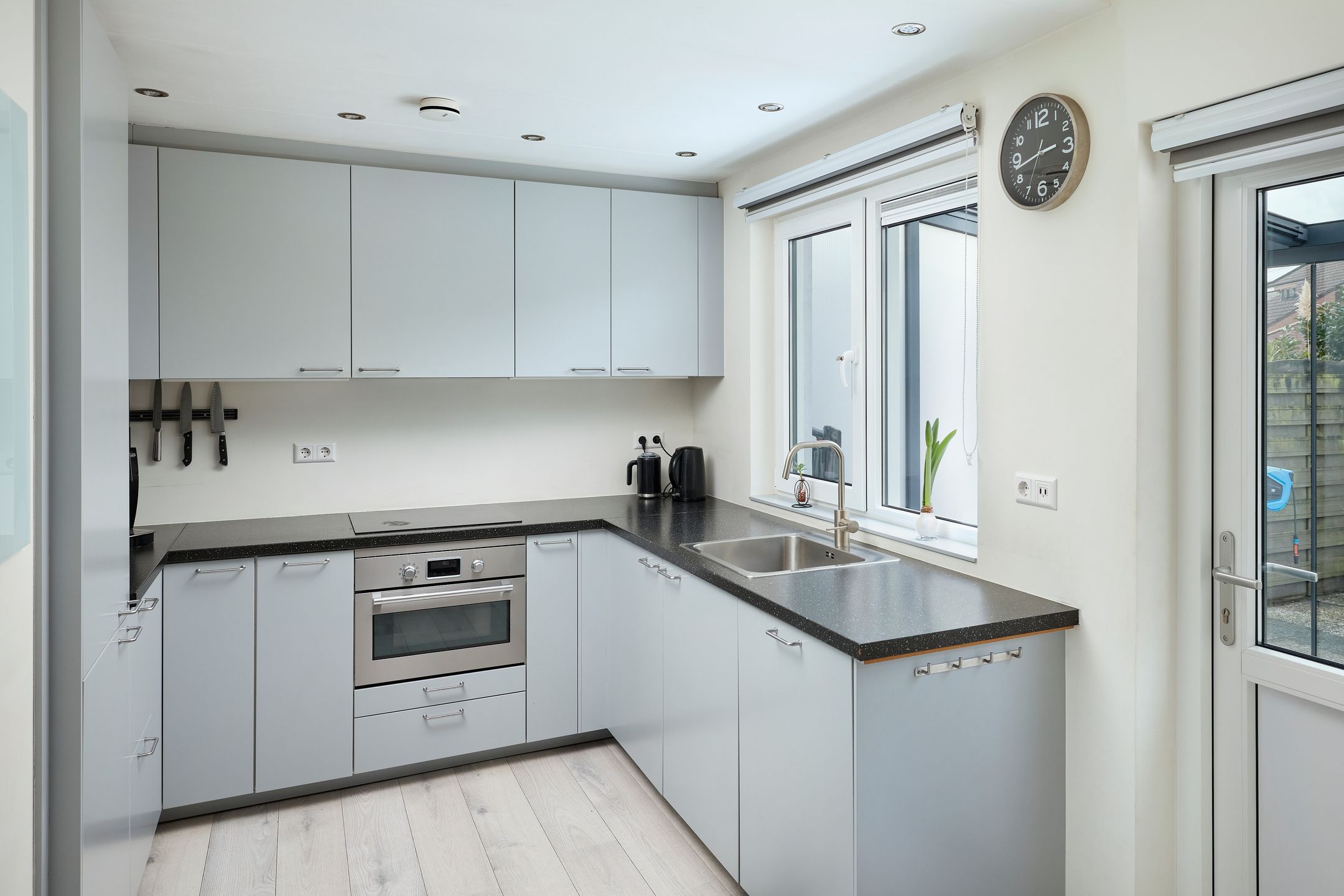 Photo 9 of Langeraarseweg 26