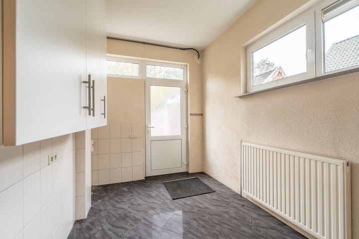 Photo 42 of Kastanjelaan 6