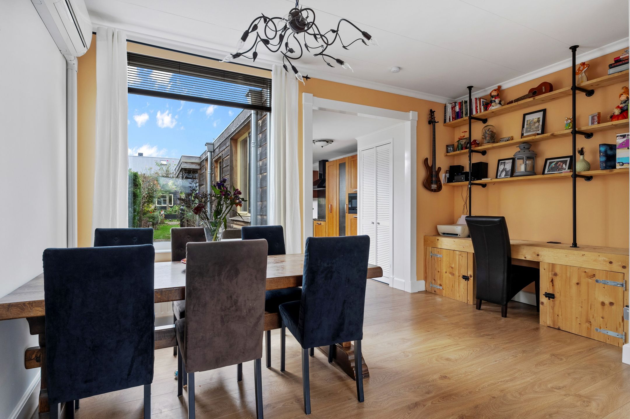 Foto 12 van Monseigneur Völkerstraat 104