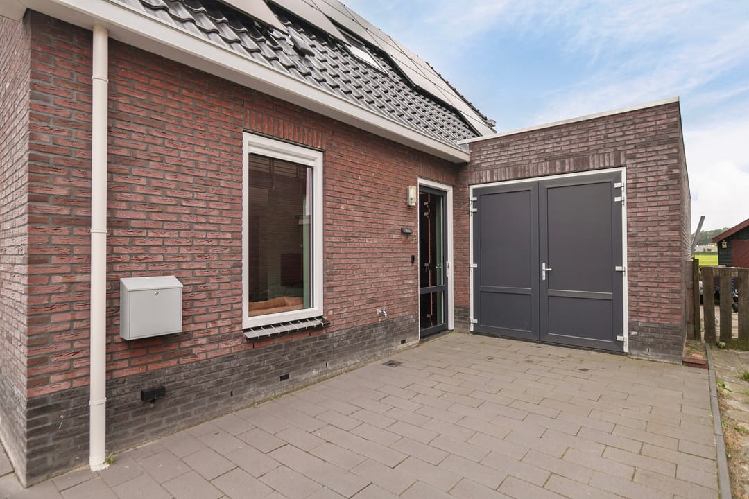 Photo 8 of Alde Leane 9