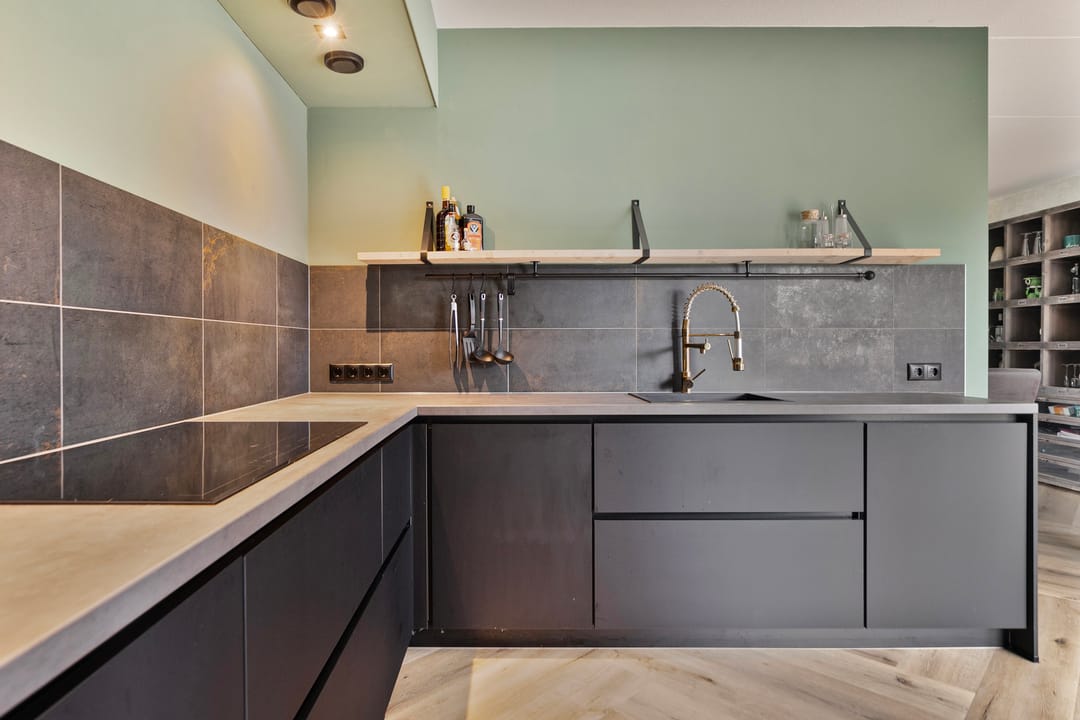 Photo 16 of Alde Leane 9