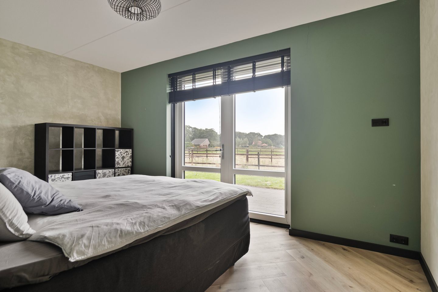 Photo 25 of Alde Leane 9