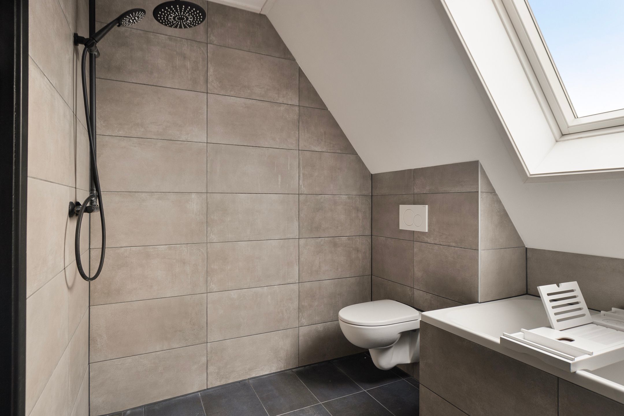 Photo 30 of Alde Leane 9