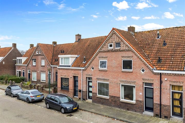 Bekijk foto 49 van Monseigneur Völkerstraat 104