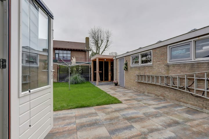 Foto 41 van De Mey van Streefkerklaan 3