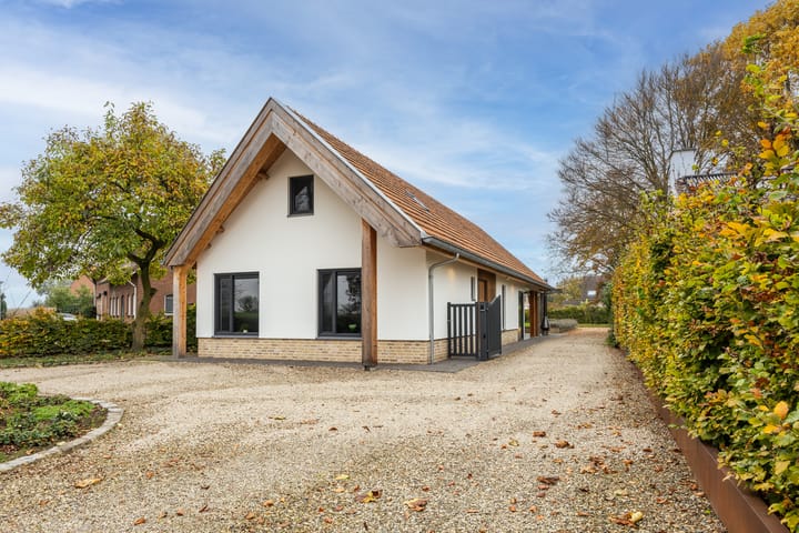 Foto 1 van Burgemeester Minkenberglaan 18-A