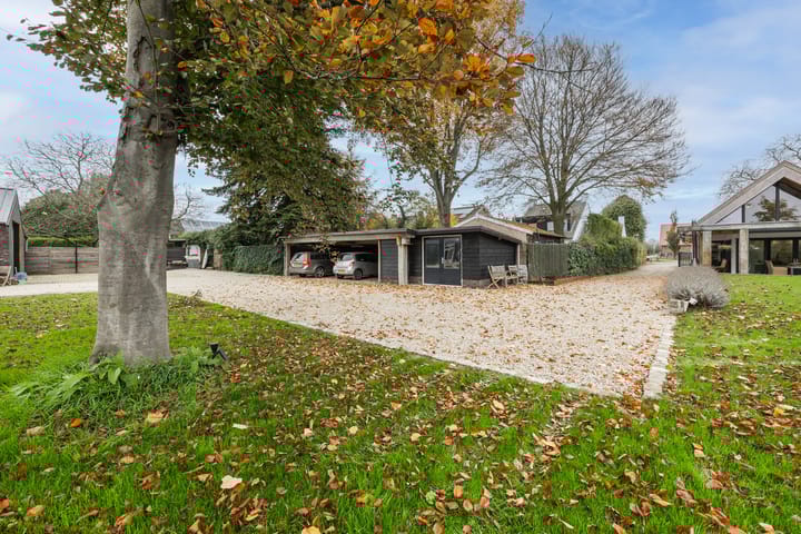 Foto 51 van Burgemeester Minkenberglaan 18-A