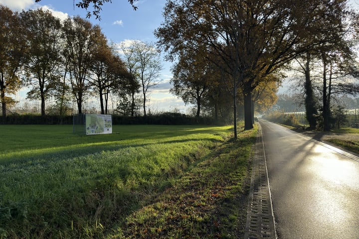 Bekijk foto 4 van Beemdweg