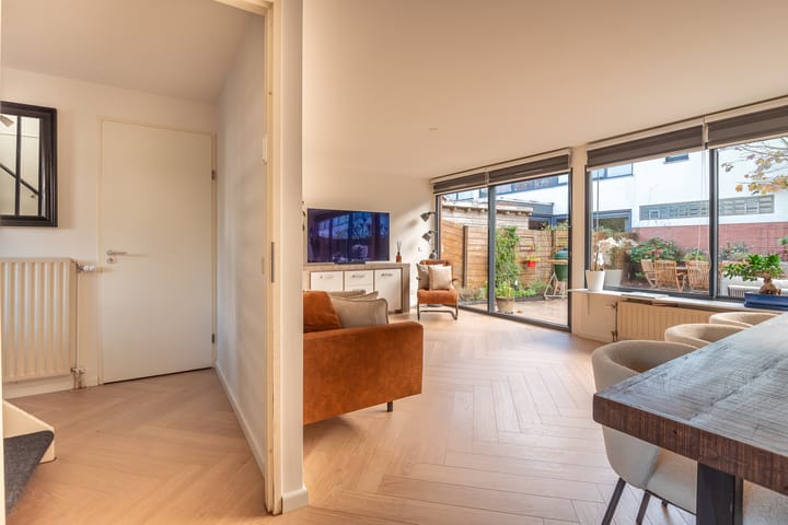 Foto 2 van Charlie Parkerstraat 5