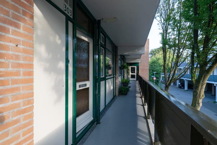 Foto 5 van Winkelwaard 303