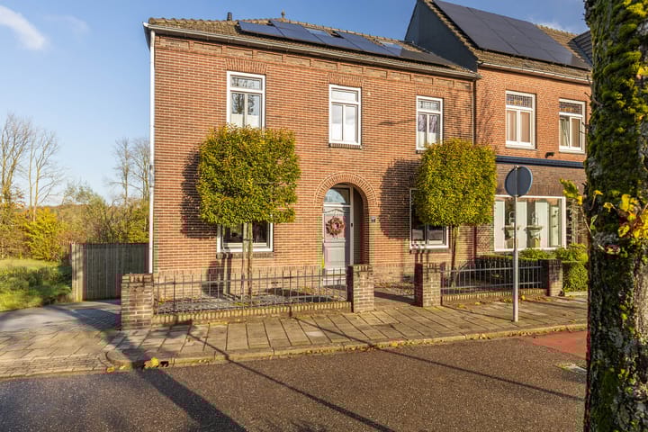 Foto 1 van Stationsstraat 55-A