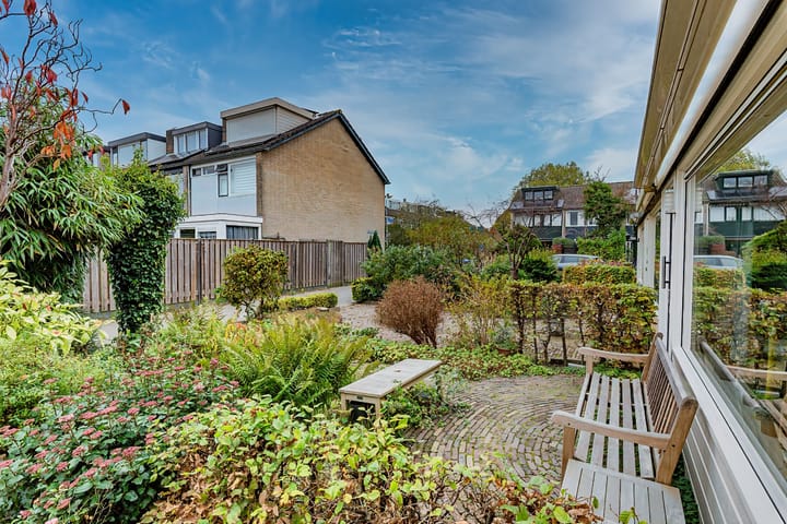 Foto 37 van Mr.J.C.Bührmannlaan 36