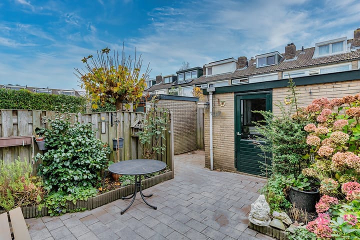 Foto 12 van Mr.J.C.Bührmannlaan 34