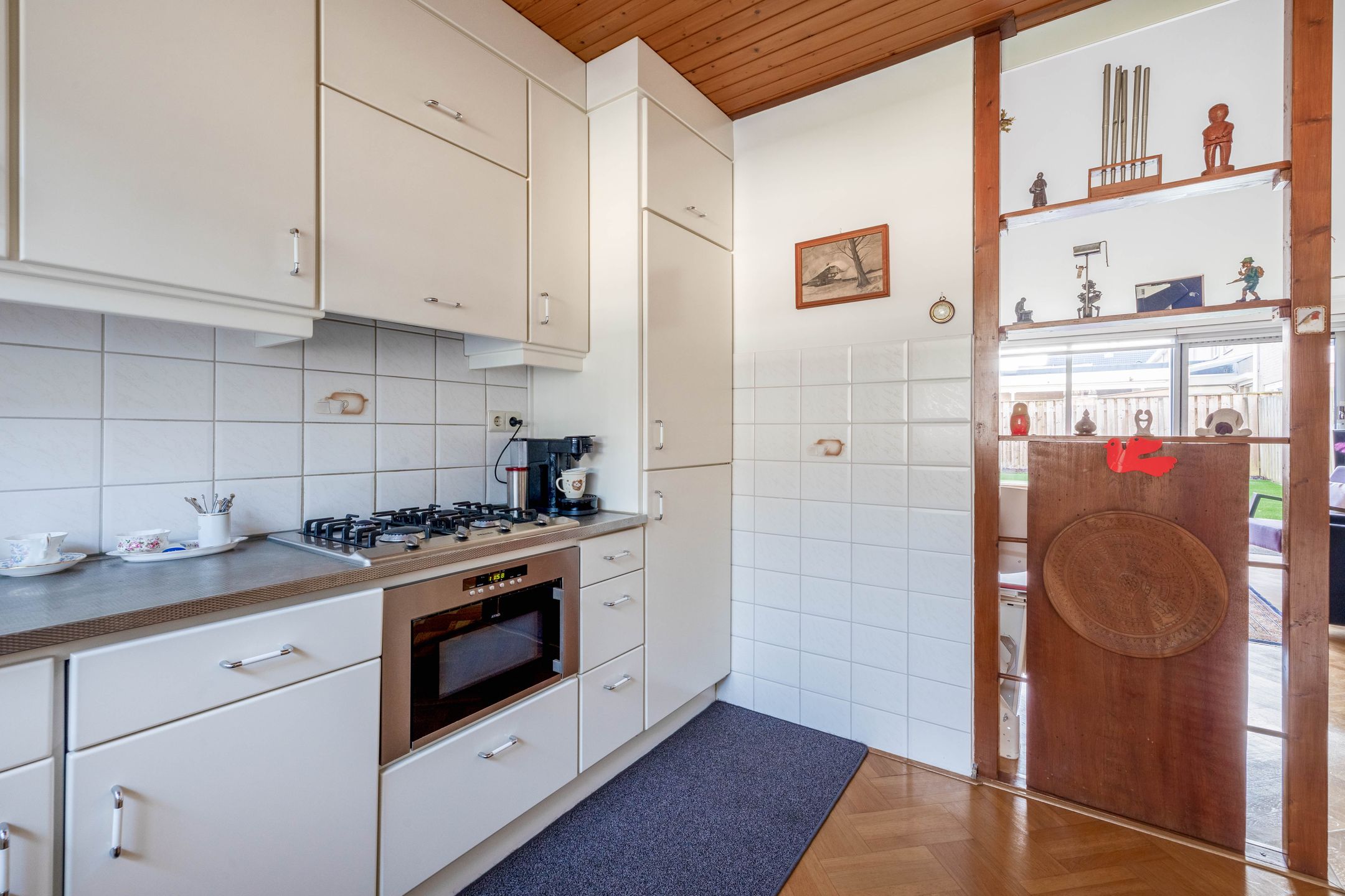 Photo 9 of Leliestraat 45