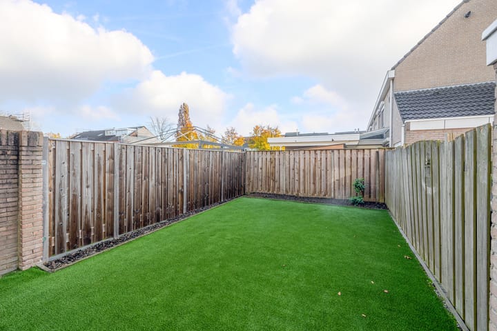 Foto 24 van Leliestraat 45