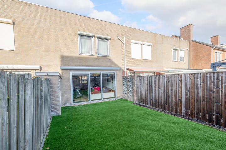 Foto 26 van Leliestraat 45