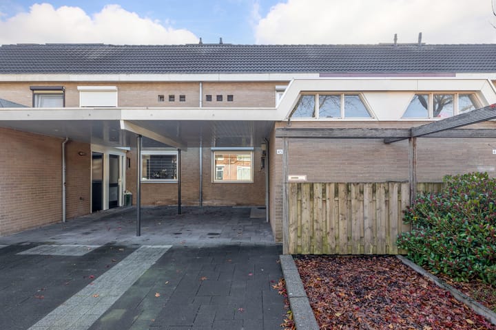 Foto 28 van Leliestraat 45