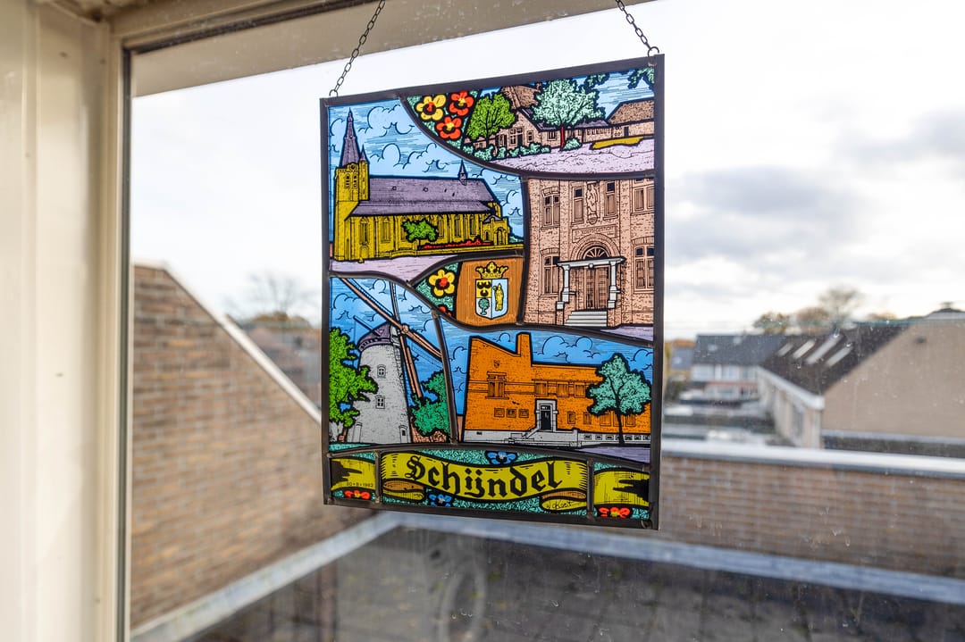 Photo 41 of Leliestraat 45